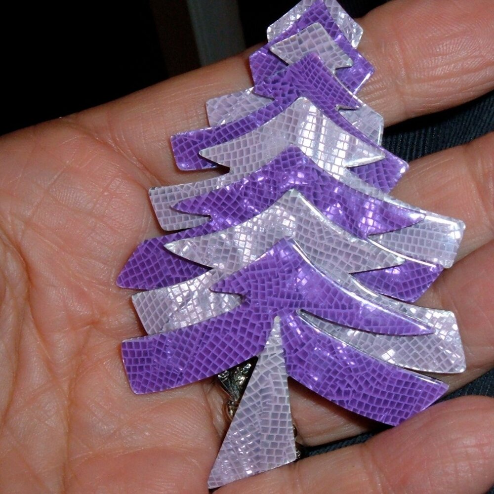 vntage lea stein purple evergreen christmas tree brooch pin paris